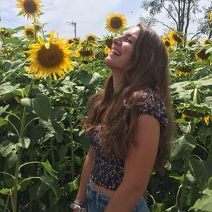 Meet your Posher, Maddy